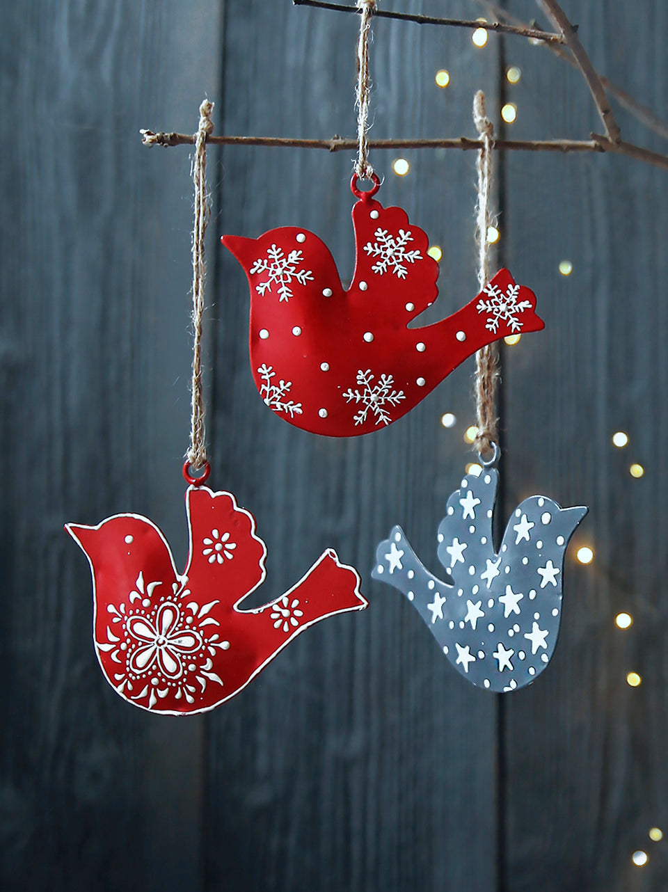 Uccello con motivo metallico scandinavo