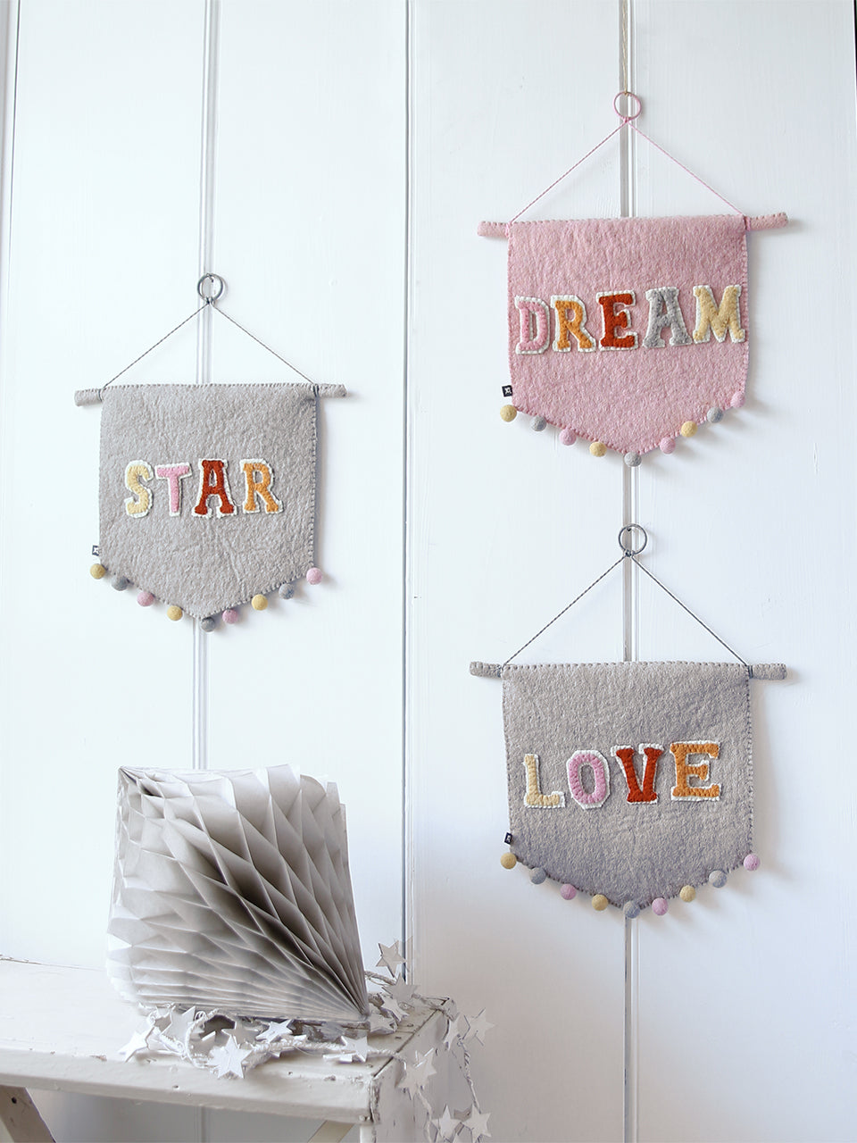 Bandiera in feltro pastello