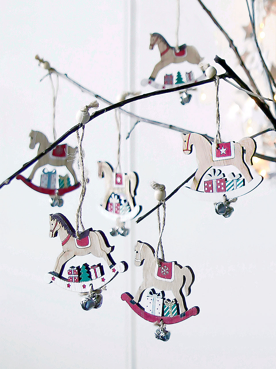 Set di decorazioni a forma di cavallo a dondolo in legno